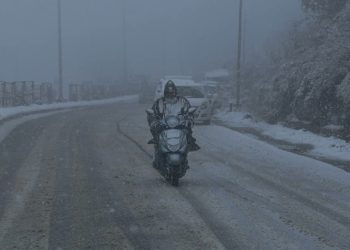 Rains, Snow in J&K; Gulmarg receives 8 inches of fresh snowfall