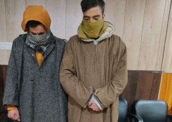 Two notorious drug peddlers held in North Kashmir’s Sopore