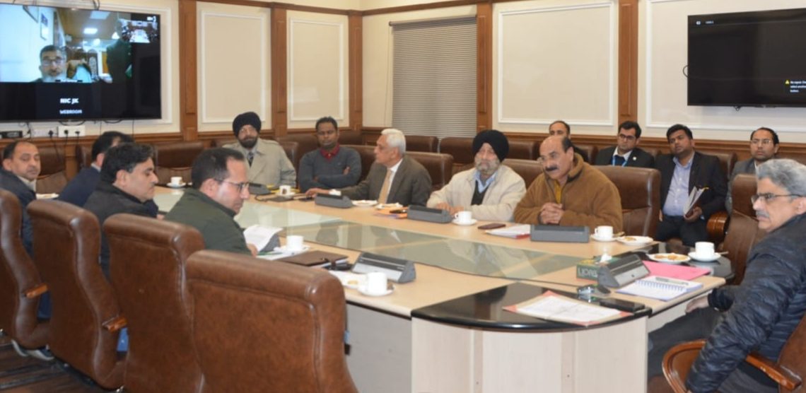 Dulloo assesses availability of petroleum derived spray oils in J&K