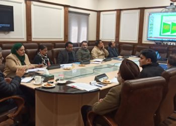 Atal Dulloo calls for adequate supply, availability of petroleum derived spray oils for Agriculture use 