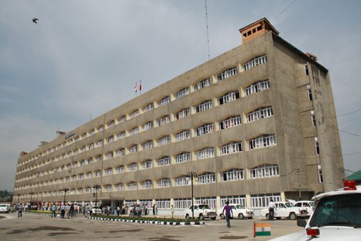 Govt orders transfer, posting of 7 JKAS officers