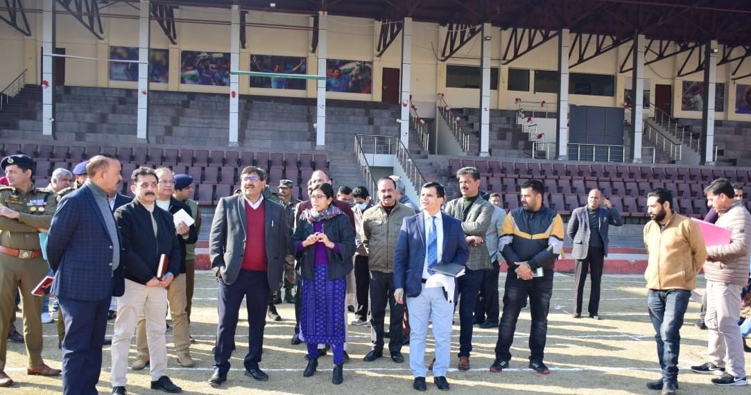 DC Jammu reviews Republic-Day arrangements at M.A Stadium