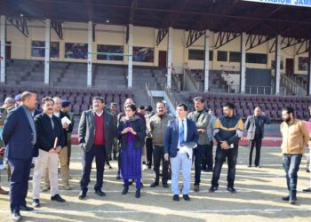 DC Jammu reviews Republic-Day arrangements at M.A Stadium