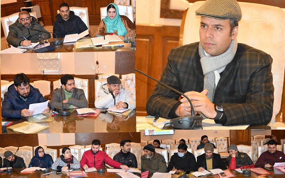 DC Kulgam reviews implementation of COTPA-2003 in district