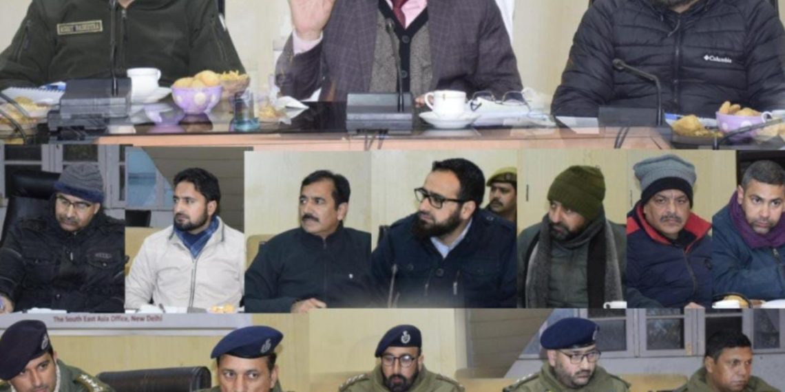 DC Poonch chairs Law & Order coordination meeting