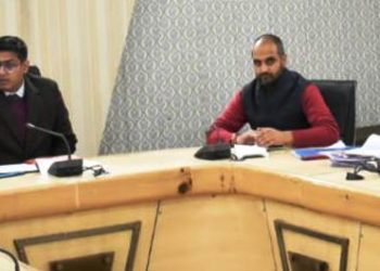DC Rajouri reviews functioning of Revenue Department