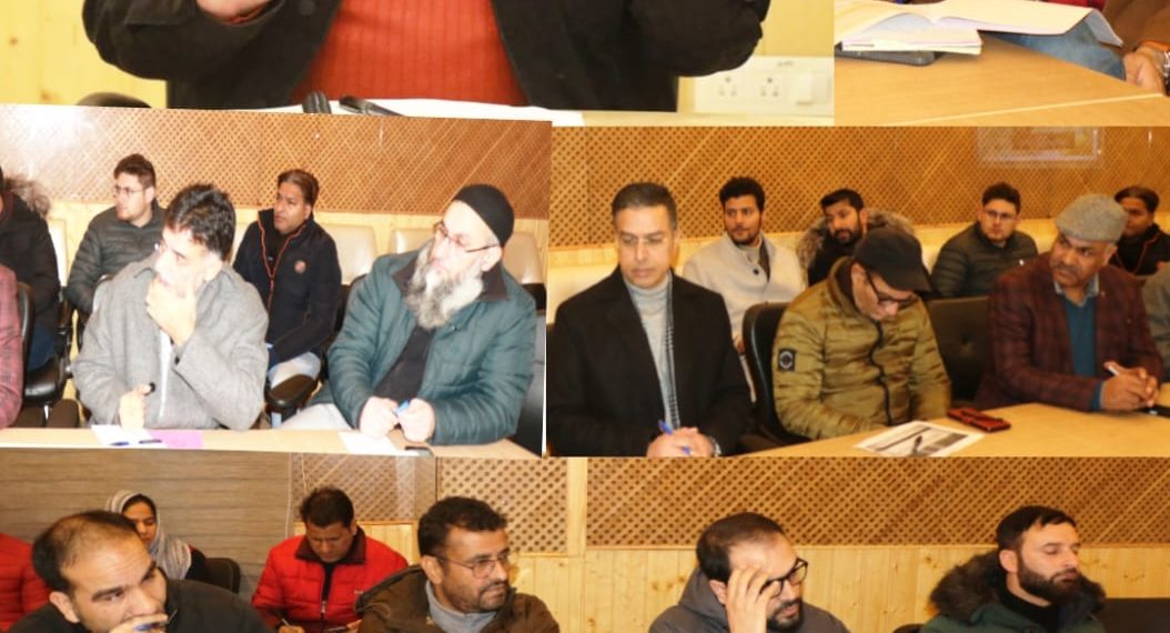 DC Srinagar resolves bottlenecks in installation of Smart Meters in the City; 59000 Smart Meters installed under Phase-1