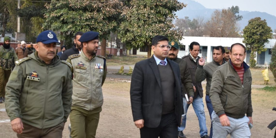 DC Rajouri reviews arrangements for R-Day celebrations 2023 at Nowshera, Sunderbani
