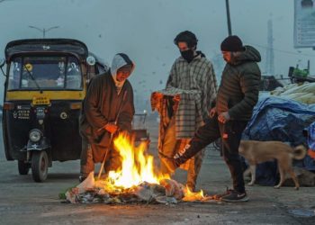 Kashmir under freeze amid forecast for ‘widespread’ snowfall from today evening