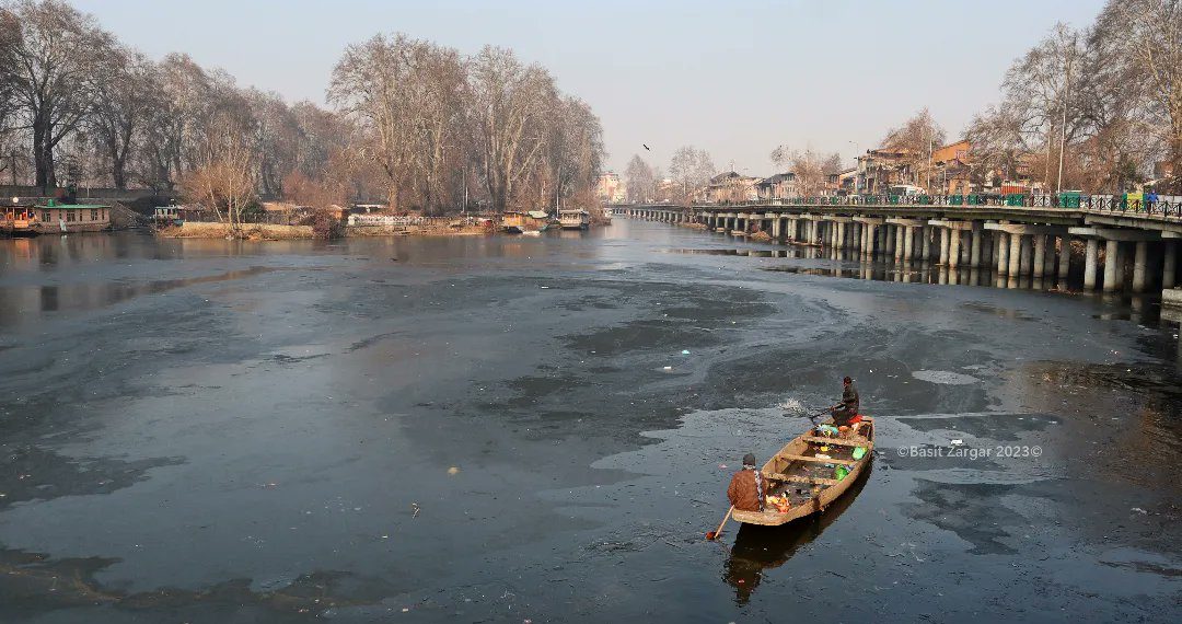 Night Temp Rises Further At Most Places Amid Snowfall Forecast In Kashmir