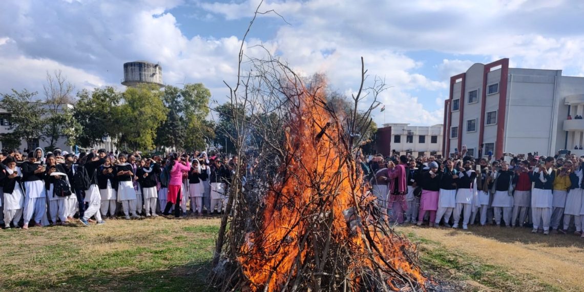 GCW Udhampur celebrates Lohri Festival