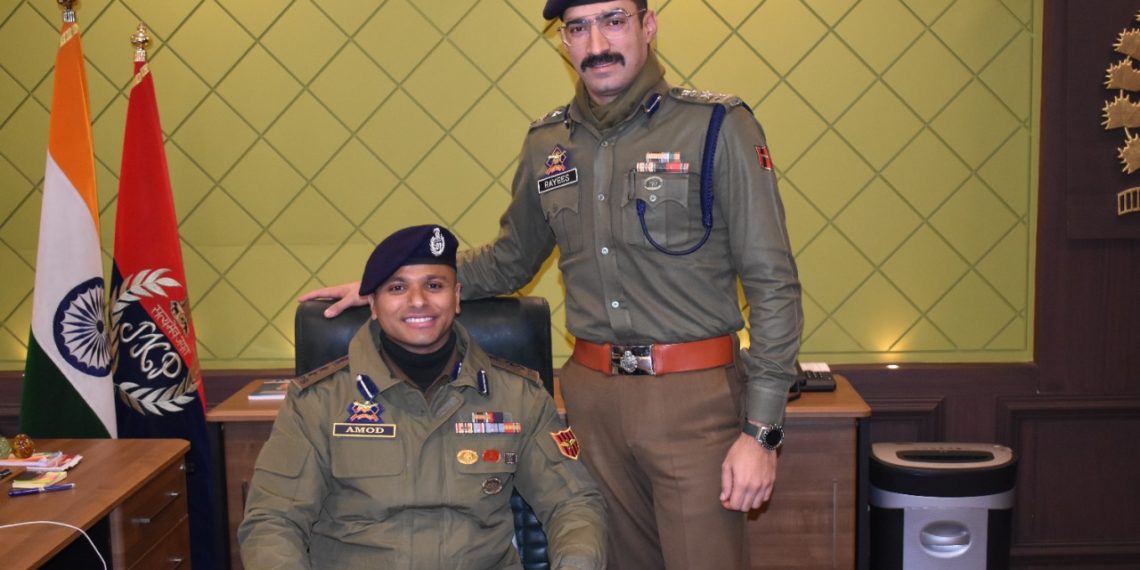 Amod Ashok Nagpure -IPS assumes charge as SSP Baramulla