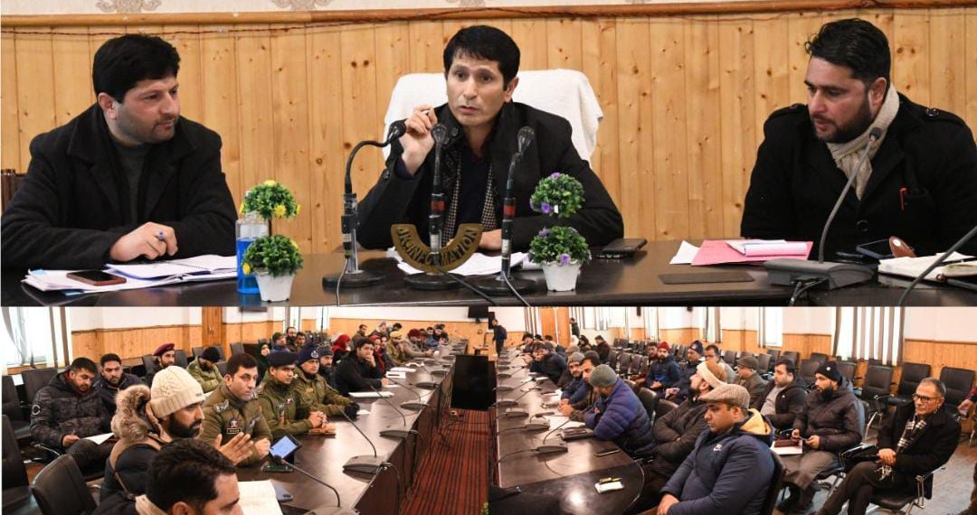 ADDC Gbl reviews R-day celebration arrangements in district