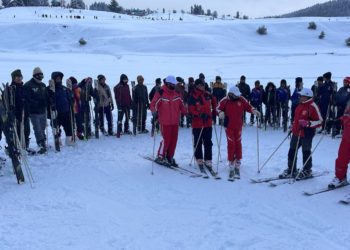 Sports Deptt.’s Skii Training Starts At Gulmarg