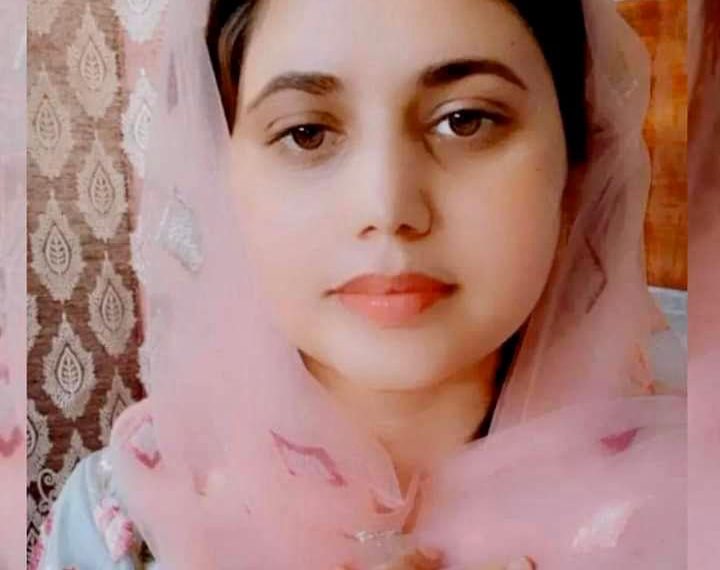 Defying all odds, Baramulla girl qualifies KAS