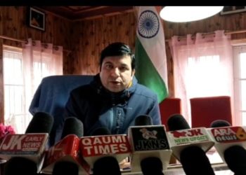 ضلع کپواڑہ میں سرکاری اراضی پر ناجائز قبضہ ہٹانے کی مہم جاری
