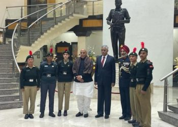 Fiza Shafi of Nishat Hr Sec School awarded the Raksha Mantri medal and Commendation card by Union Defence Minister Rajnath Singh