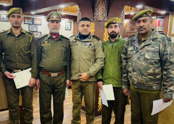 DIG CKR Srinagar felicitates various Police officers for bravery act 