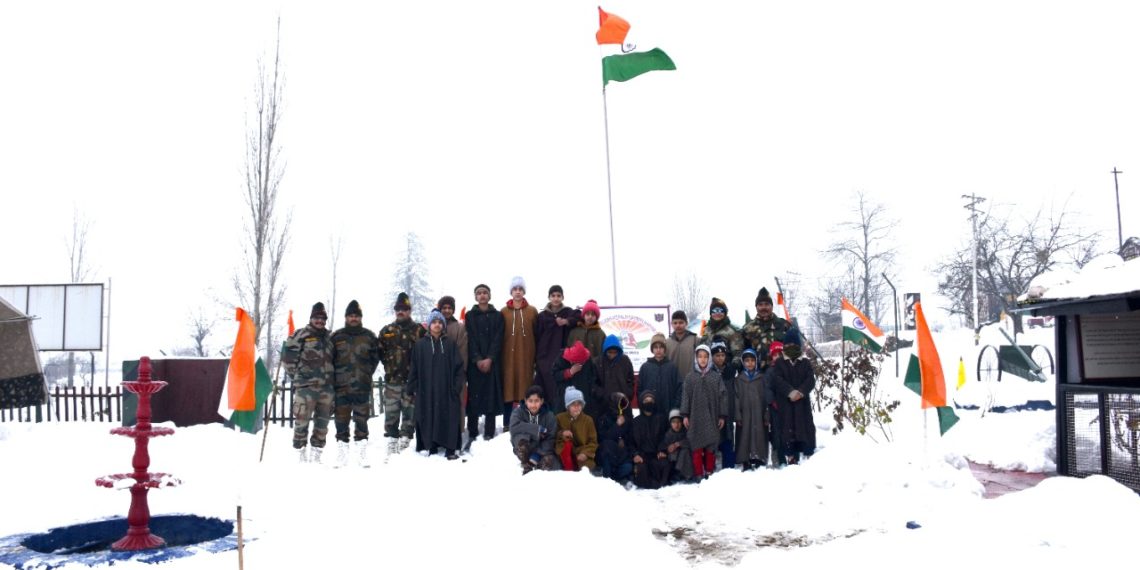 INDIAN ARMY CELEBRATES REPUBLIC DAY WITH KASHMIRI AWAAM