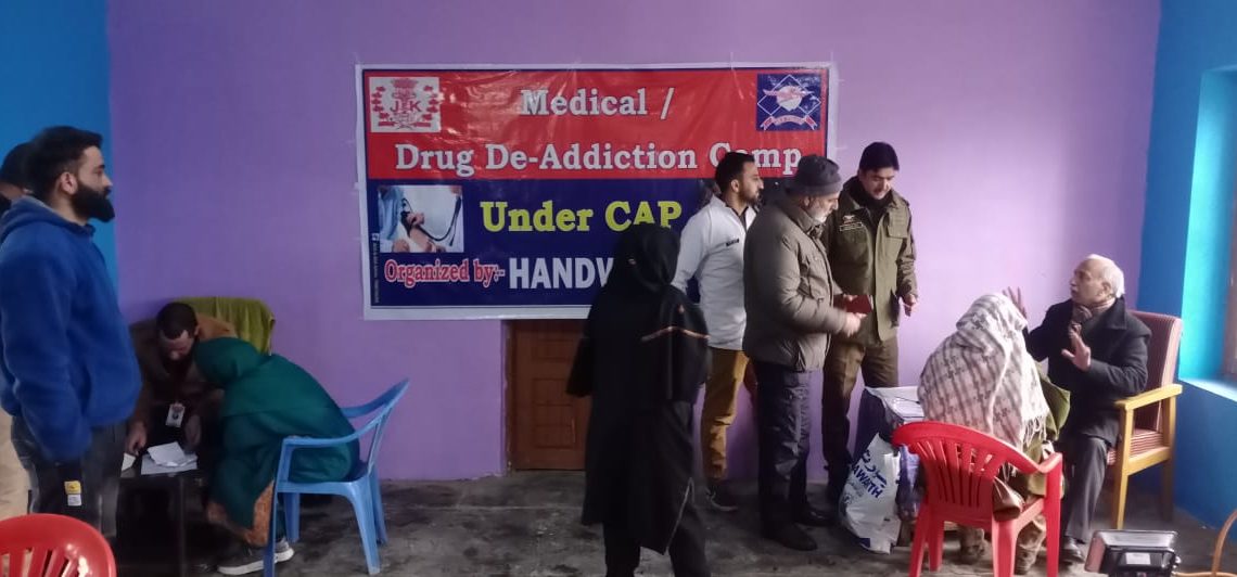 Handwara Police organises medical camp at Vilgam under Civic Action Programme