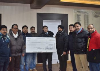 Rajouri: Agriculture Deptt staff donates Rs 50,000 towards District Red Cross Fund