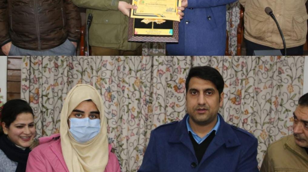 DC Srinagar felicitates Civil & Police officials, Young Achievers for meritorious services 