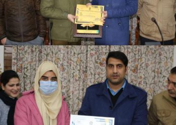 DC Srinagar felicitates Civil & Police officials, Young Achievers for meritorious services 
