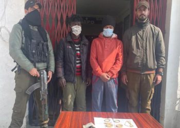 Two non local thieves arrested in Srinagar