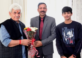 Various deputations call on Lt Governor 