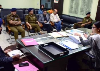 DC Jammu chairs RTA meeting