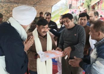Mahashivratri: Thousands throng Shiv Khori Temple at Poonch 