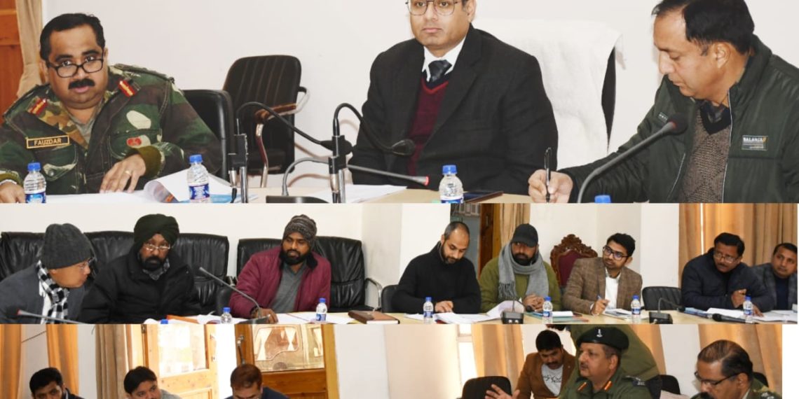 DC Rajouri discusses issues pertaining to defence Land with Army, revenue officers