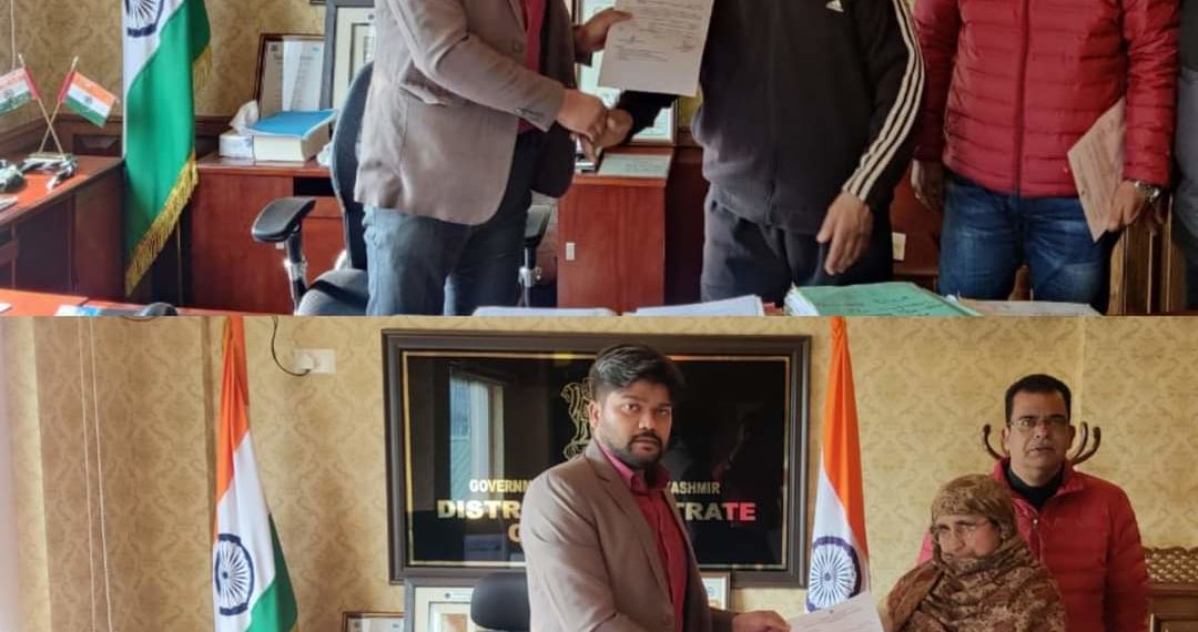DC Gbl hands over ex-gratia relief to victim families of road accidents 