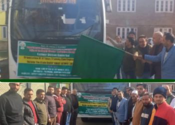 Group of 33 farmers flagged-off on inter-state exposure tour by Agri Deptt Kmr 