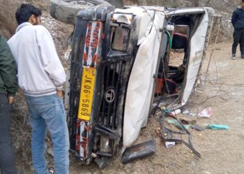 12 injured in Doda road accident