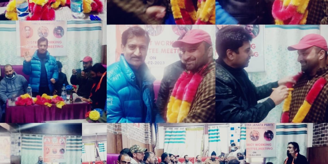 Kangan Constituency Unit of BJP Ganderbal held its Working Committee Meeting at Gounchi Mohalla Panchayat, passed resolution for the year