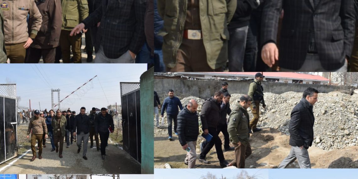 DC Kulgam visits Migrant Colony Vessu; oversees arrangements for Maha Shivratri festival 
