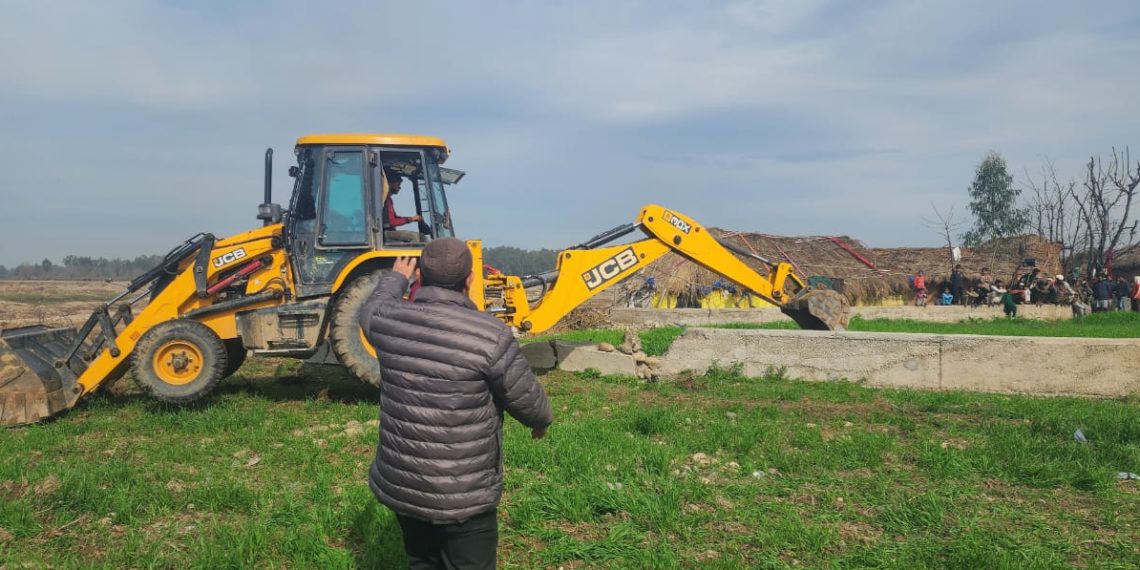 Jammu Administration retrieves around 290 Kanal state land during day long eviction drives