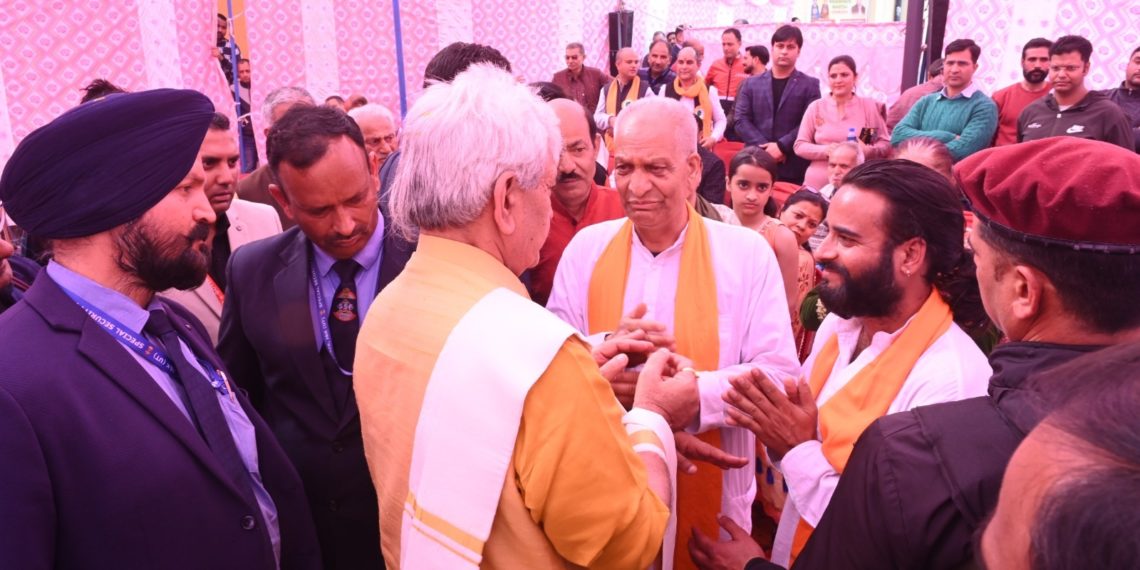 Lt Governor attends 3-day long Mahashivratri Mahotsav at Jagti Colony & Buta Nagar 