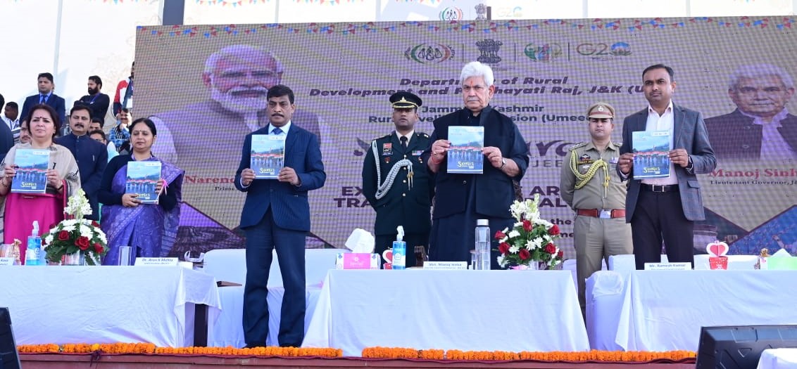Lt Governor inaugurates SARAS Aajeevika Mela in Jammu