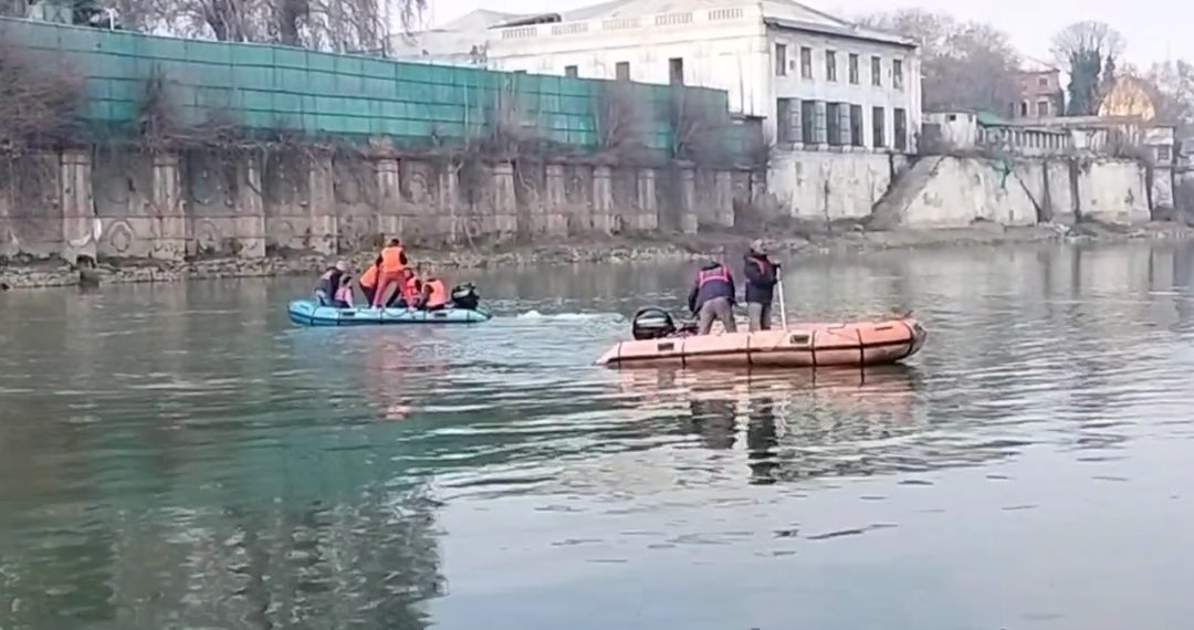 Shopian woman jumps into Jhelum in Srinagar, body recovered