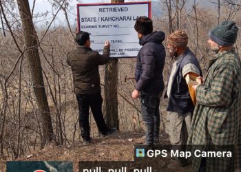 Stone Crusher Owner voluntarily evacuates encroached Kahcharai land at Gbl