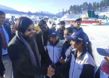 Day 04 Khelo India Winter Games, : Union MoS Nisith Pramanik visits Kangdoori, takes stock of sports activities, interacts with players 