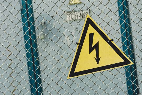 4 labourers injured due to electrocution in Rajouri