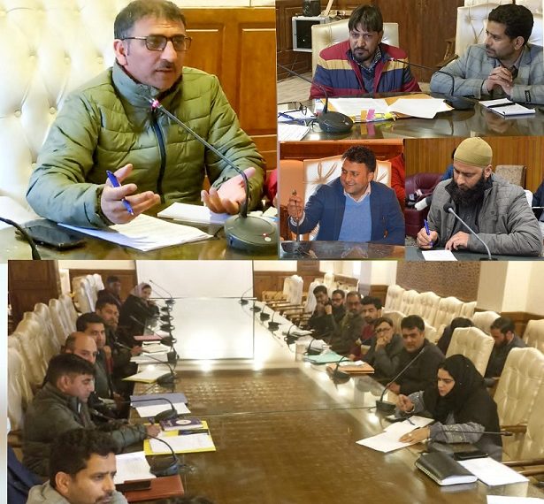 ADDC Kulgam chairs NCORD meeting, instructs massive poppy destruction drives at early stage
