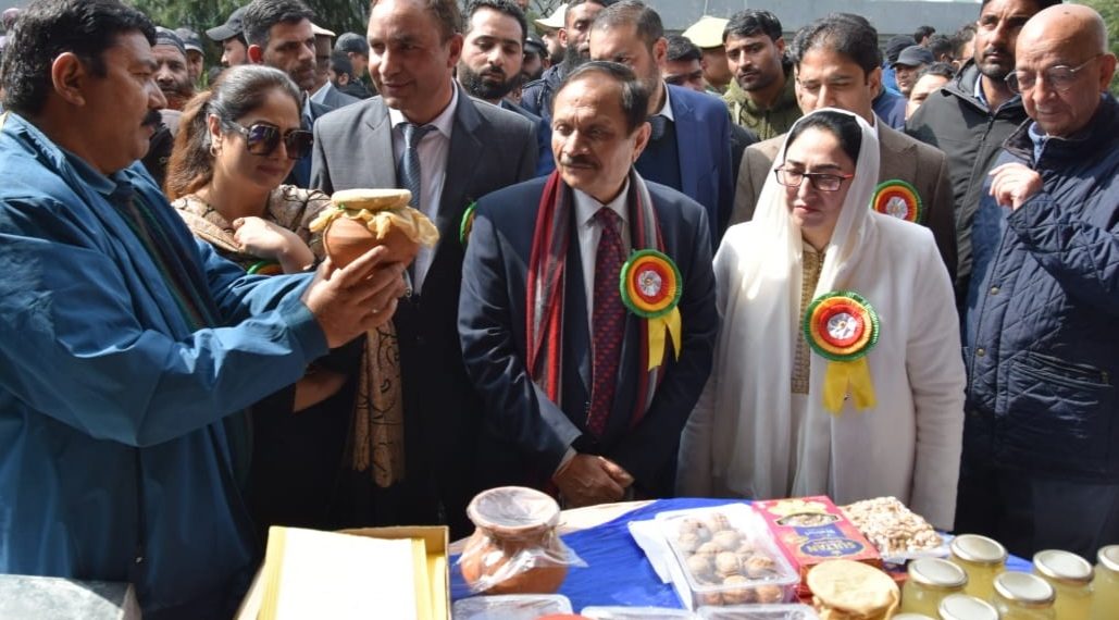 Advisor Bhatnagar inaugurates 8th ‘Technology Exhibition cum Seed Mela’ at SKUAST-K