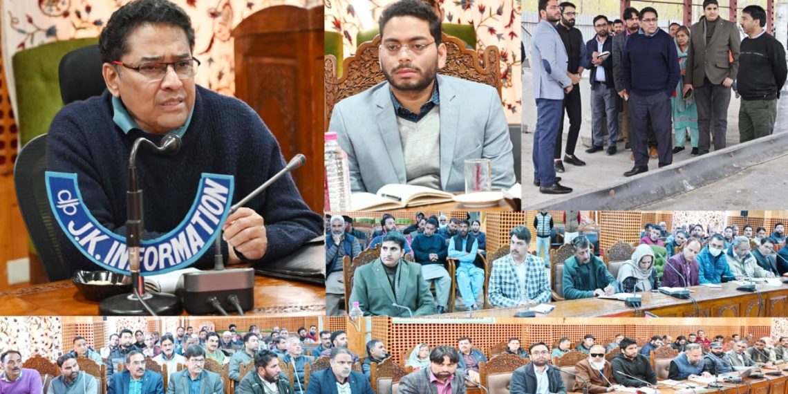 Ashok Kumar visits Shopian, Interacts with PRI members, Councillors, officers