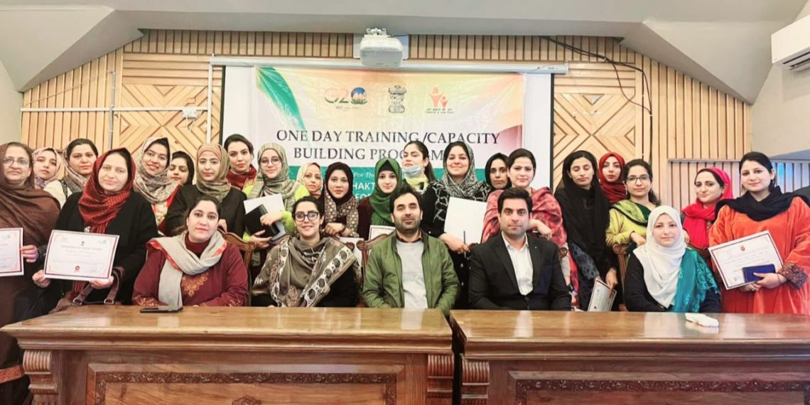 Capacity building program on “Women safety & security” held in Srinagar