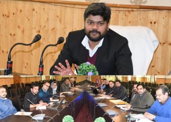 DC Ganderbal chairs DSC meeting
