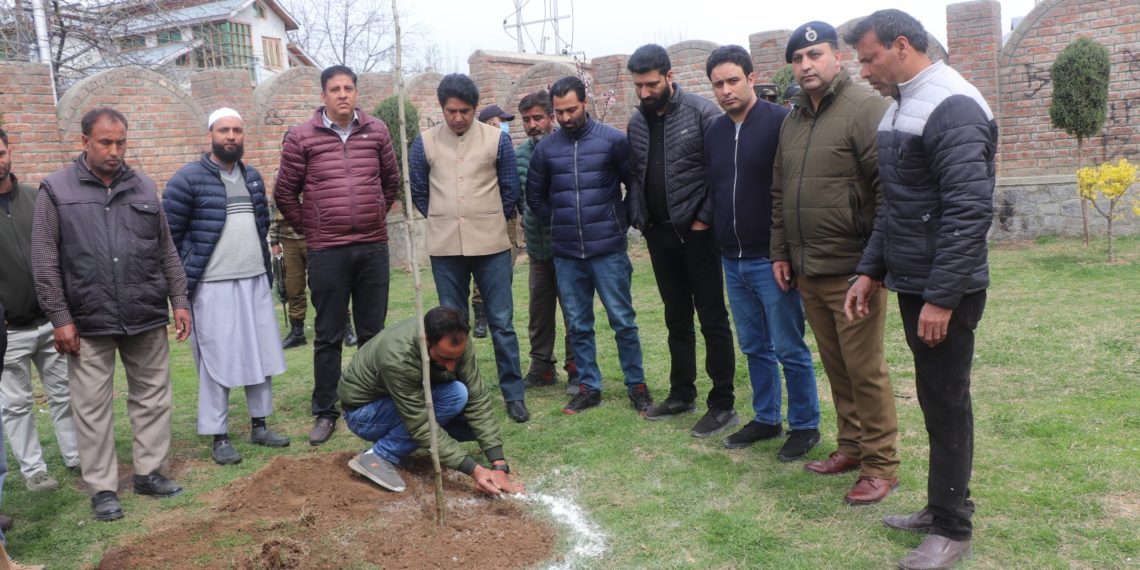 World Planting Day: DC Pulwama holds plantation drive in district